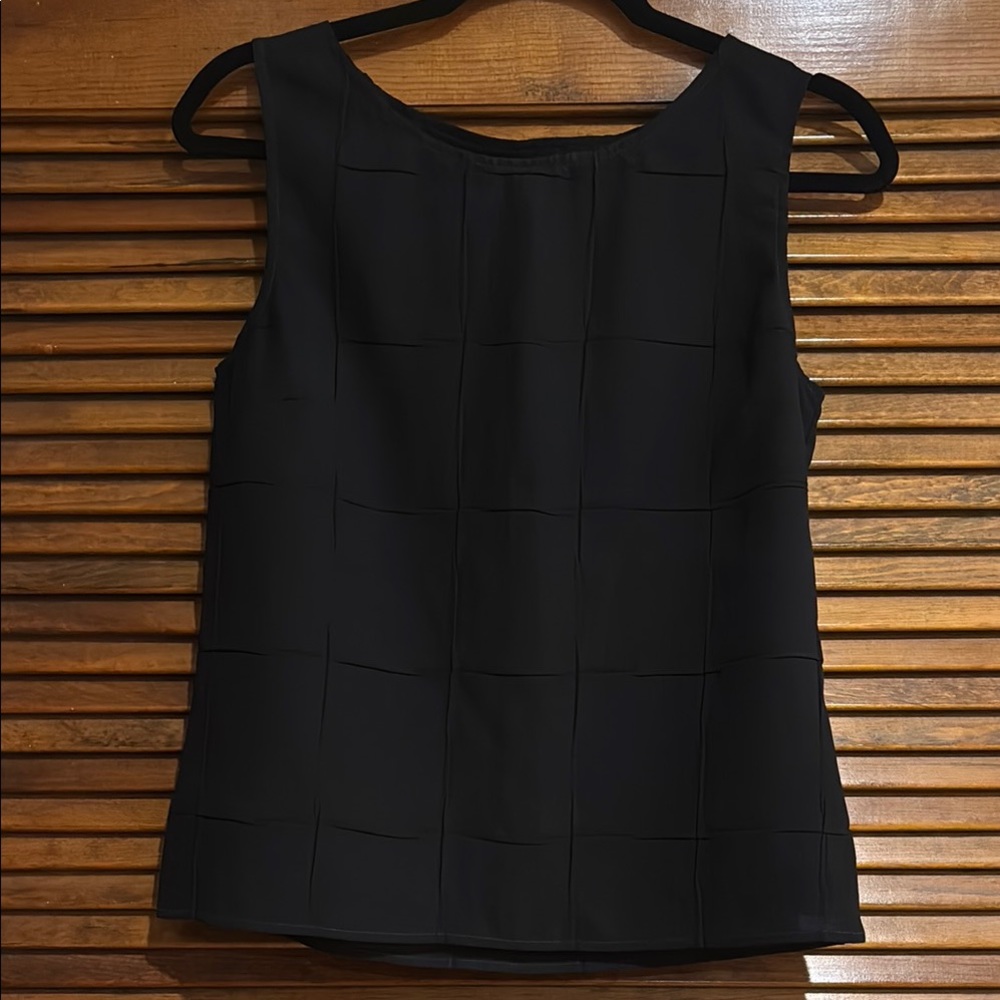Max & Co. Black Sleeveless Top